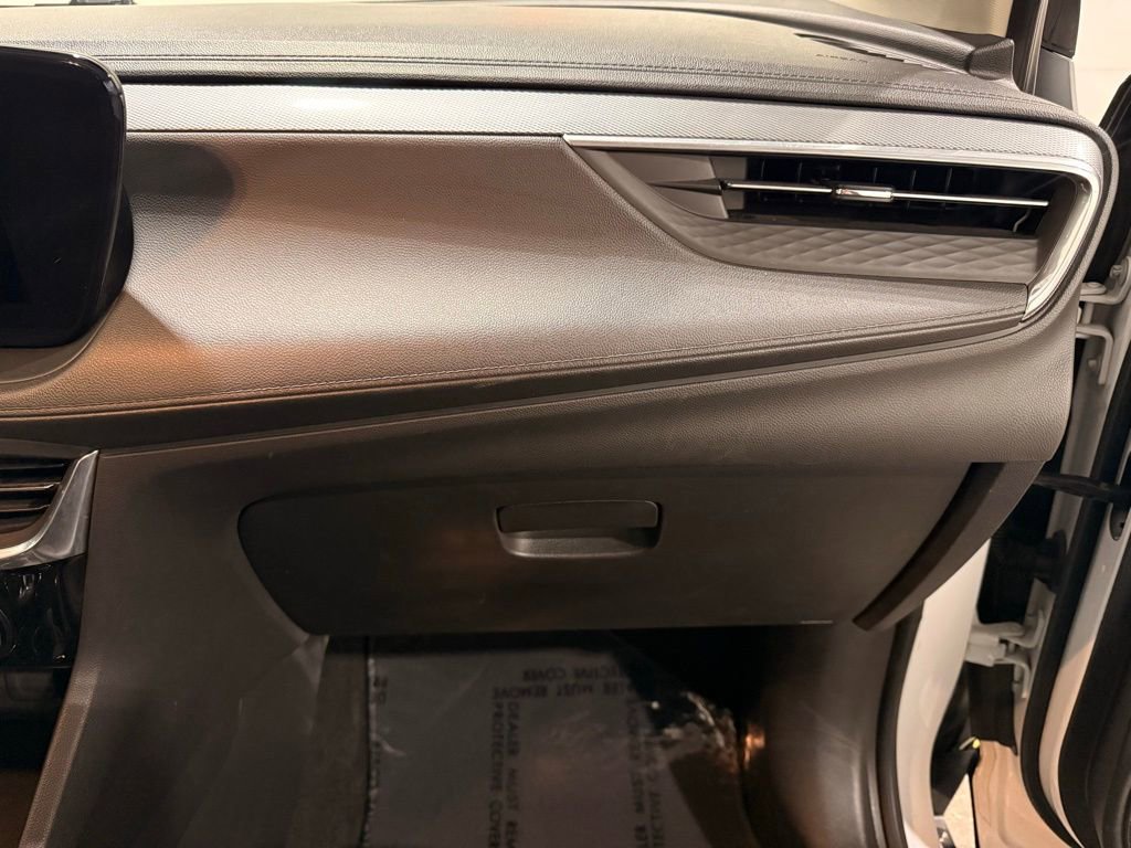 Used 2024 Buick Encore GX Sport Touring image 26