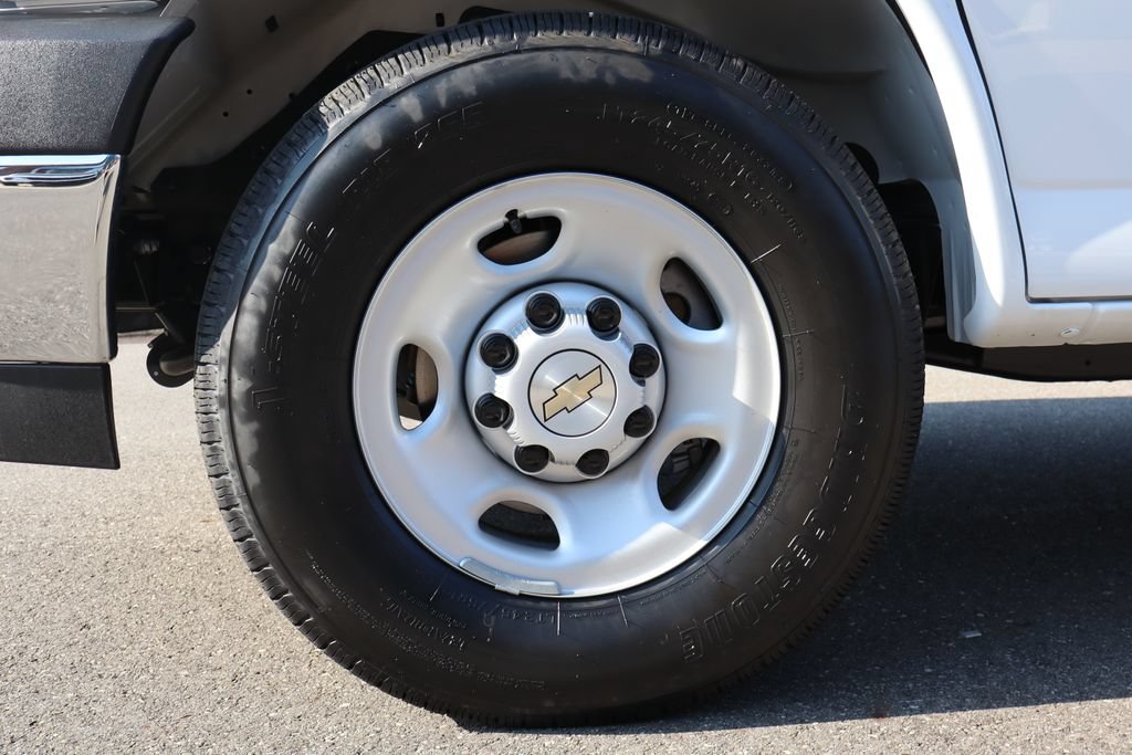New 2025 Chevrolet Express 2500 w/ Driver Convenience Package RWD image 22
