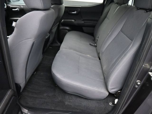 Used 2019 Toyota Tacoma TRD Sport image 19