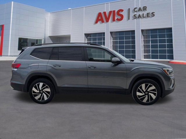 Used 2025 Volkswagen Atlas SE image 5