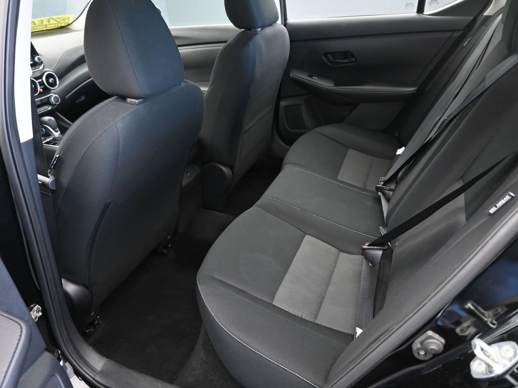 Used 2024 Nissan Sentra SV FWD image 18