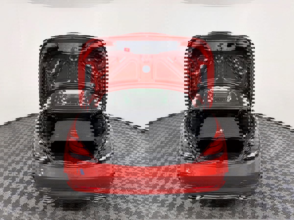 Used 2019 Mercedes-Benz SLC 300 image 13