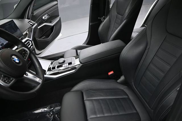 Used 2023 BMW 330i Sedan w/ M Sport Package RWD image 14