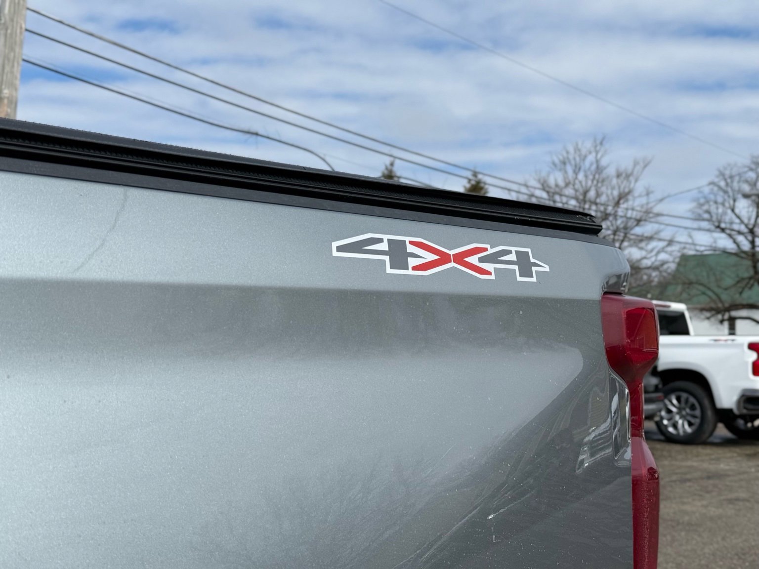 Used 2023 Chevrolet Silverado 1500 Custom image 9