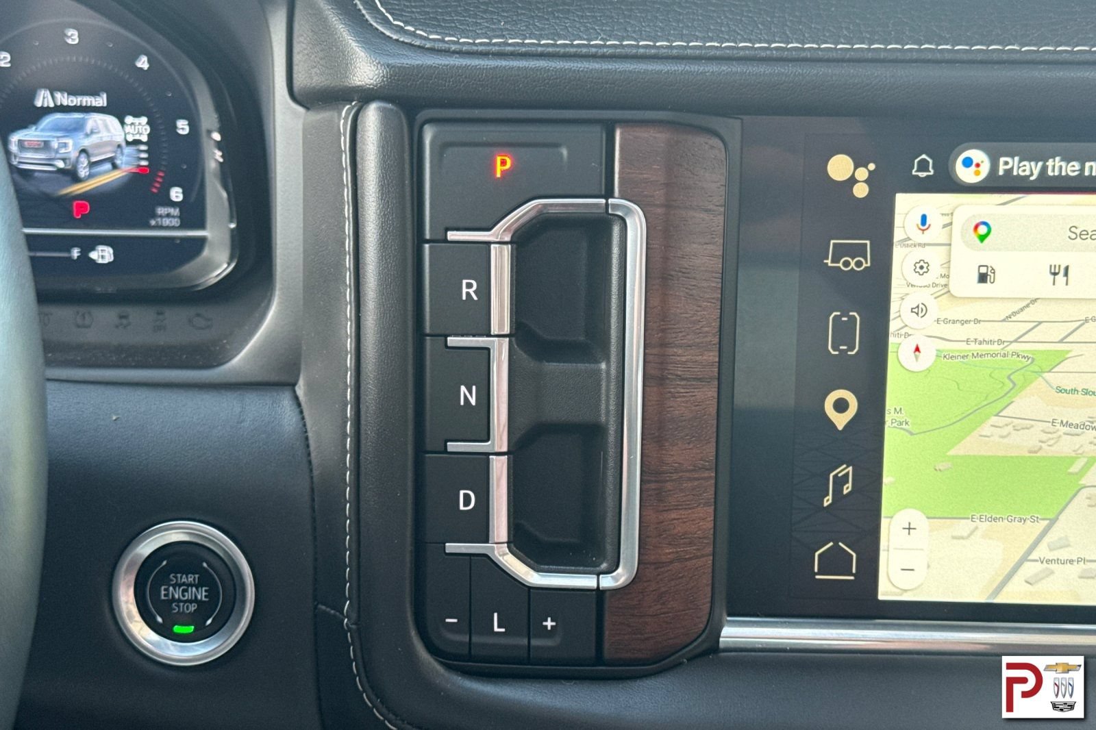 Certified 2024 GMC Yukon Denali Ultimate AWD/4WD image 27