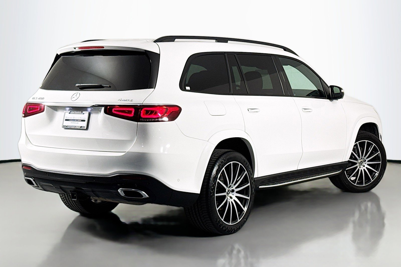 Used 2022 Mercedes-Benz GLS 450 4MATIC image 12