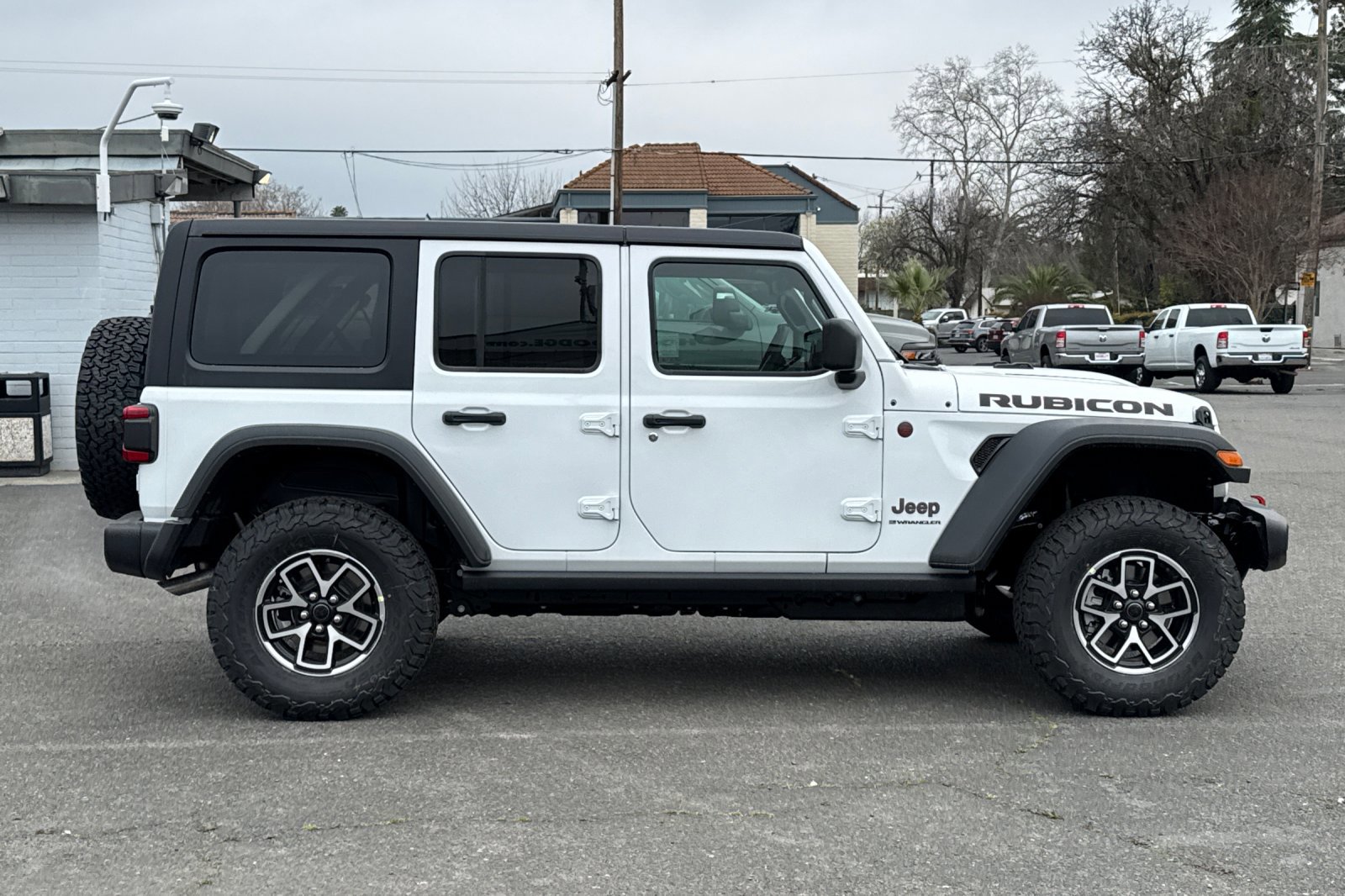 New 2026 Jeep Wrangler Unlimited Rubicon image 2