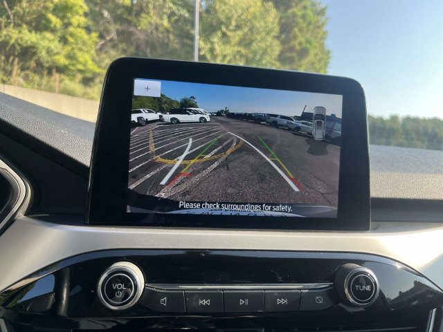 Certified 2020 Ford Escape SEL FWD image 28