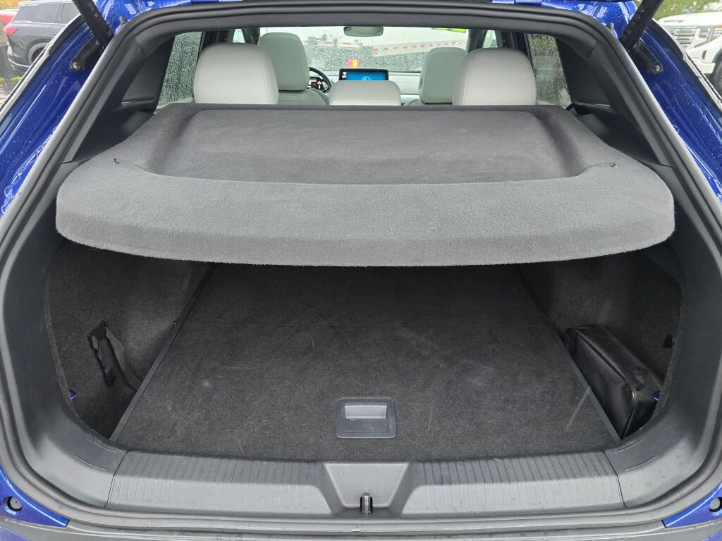 Used 2022 Volkswagen ID.4 Pro S image 14