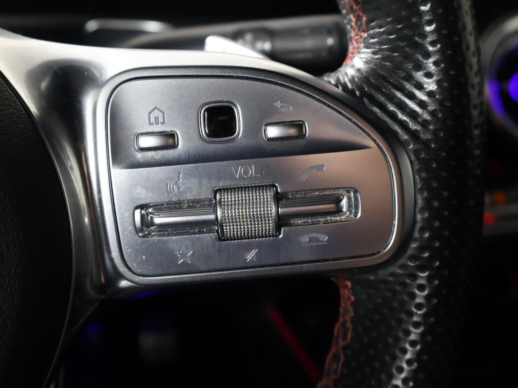 Used 2023 Mercedes-Benz GLB 250 w/ AMG Line image 42