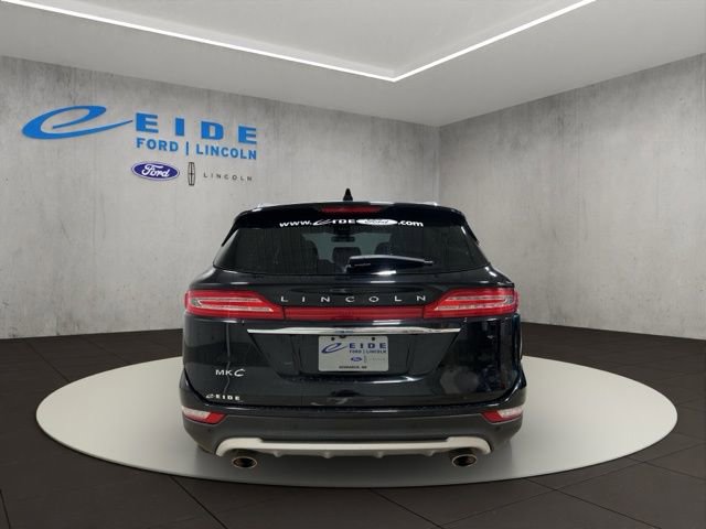 Used 2019 Lincoln MKC Select w/ Vista Value Package AWD/4WD image 9