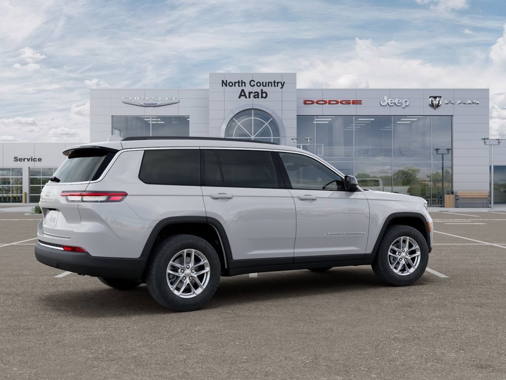 New 2026 Jeep Grand Cherokee L Laredo AWD/4WD image 4