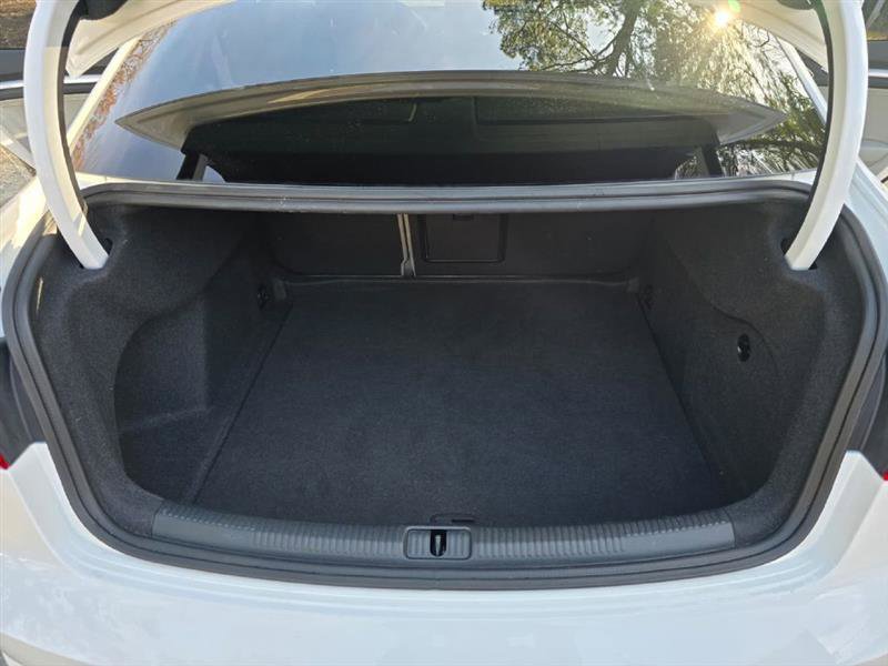 Used 2016 Audi A3 1.8T Premium image 34