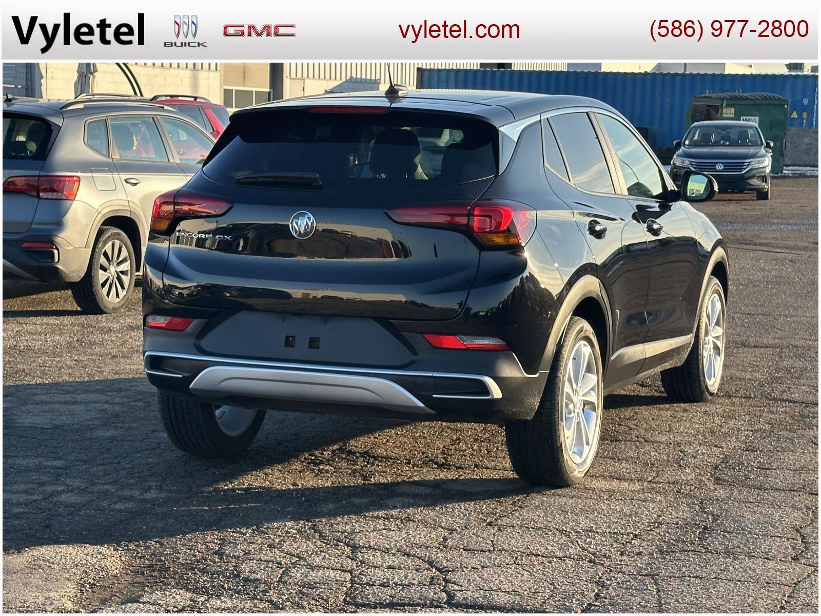 Used 2023 Buick Encore GX Preferred w/ Cold Weather Comfort Package image 3
