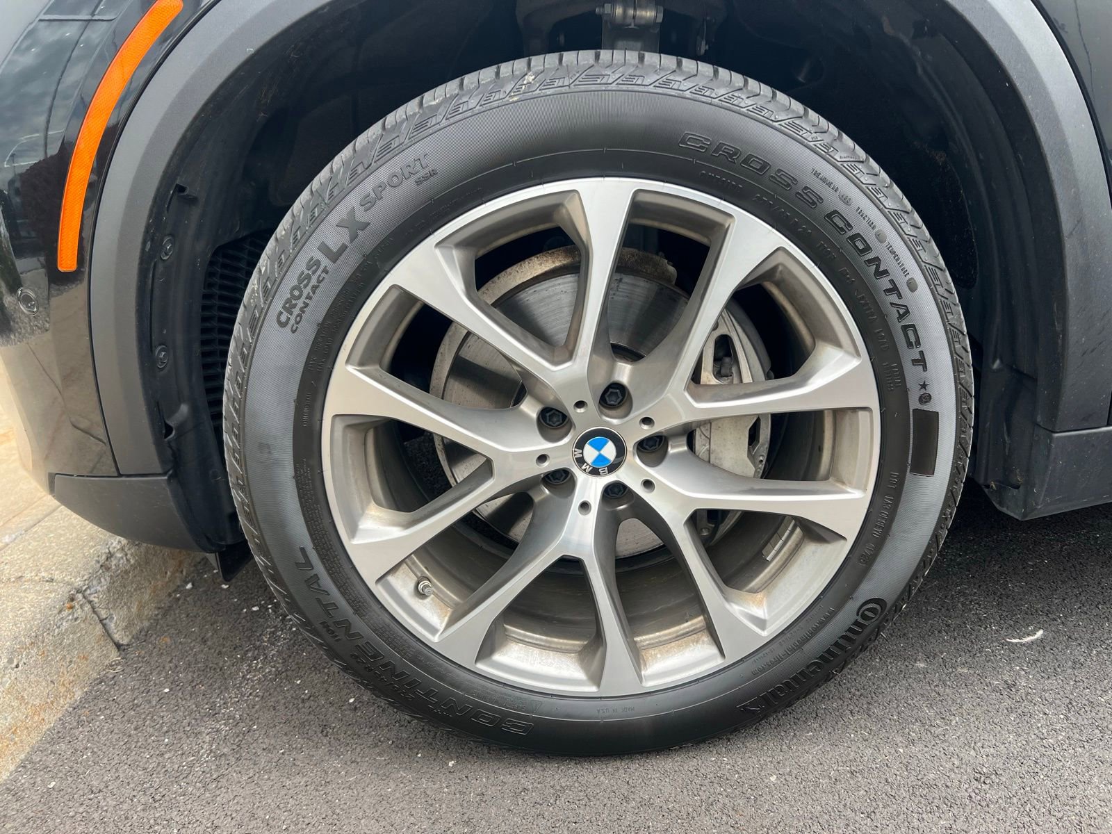 Certified 2024 BMW X5 xDrive40i w/ Premium Package AWD/4WD image 12