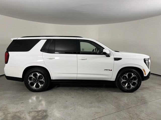 Used 2025 GMC Yukon AT4 Ultimate AWD/4WD image 9
