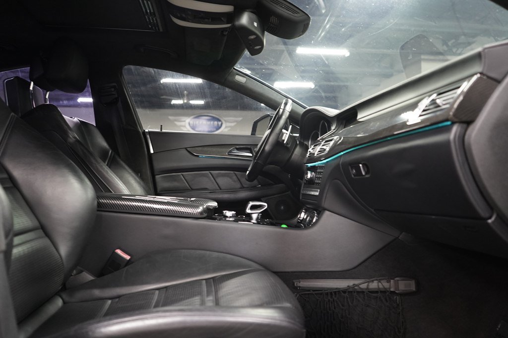 Used 2012 Mercedes-Benz CLS 63 AMG image 24