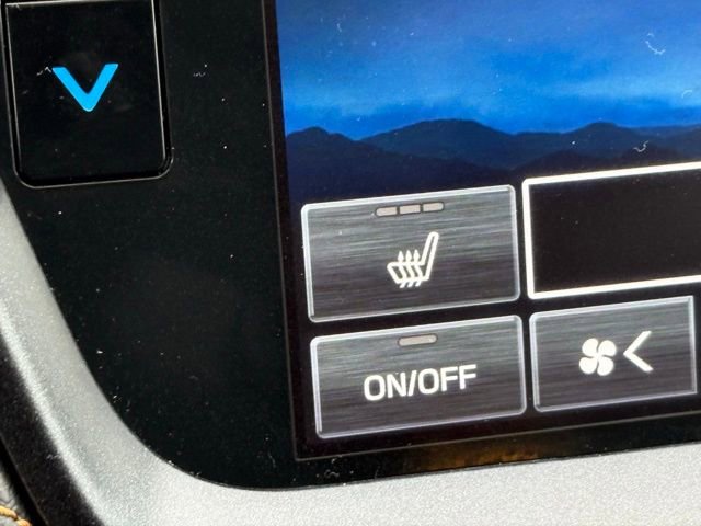 Used 2025 Subaru Outback Wilderness image 17