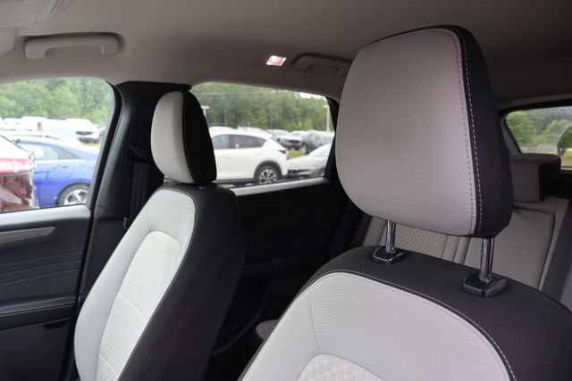 Used 2024 Ford Escape Active AWD/4WD image 8