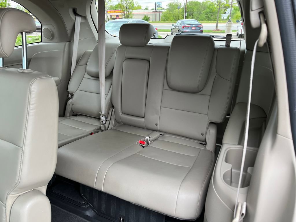 Used 2016 Honda Odyssey Touring Elite image 31