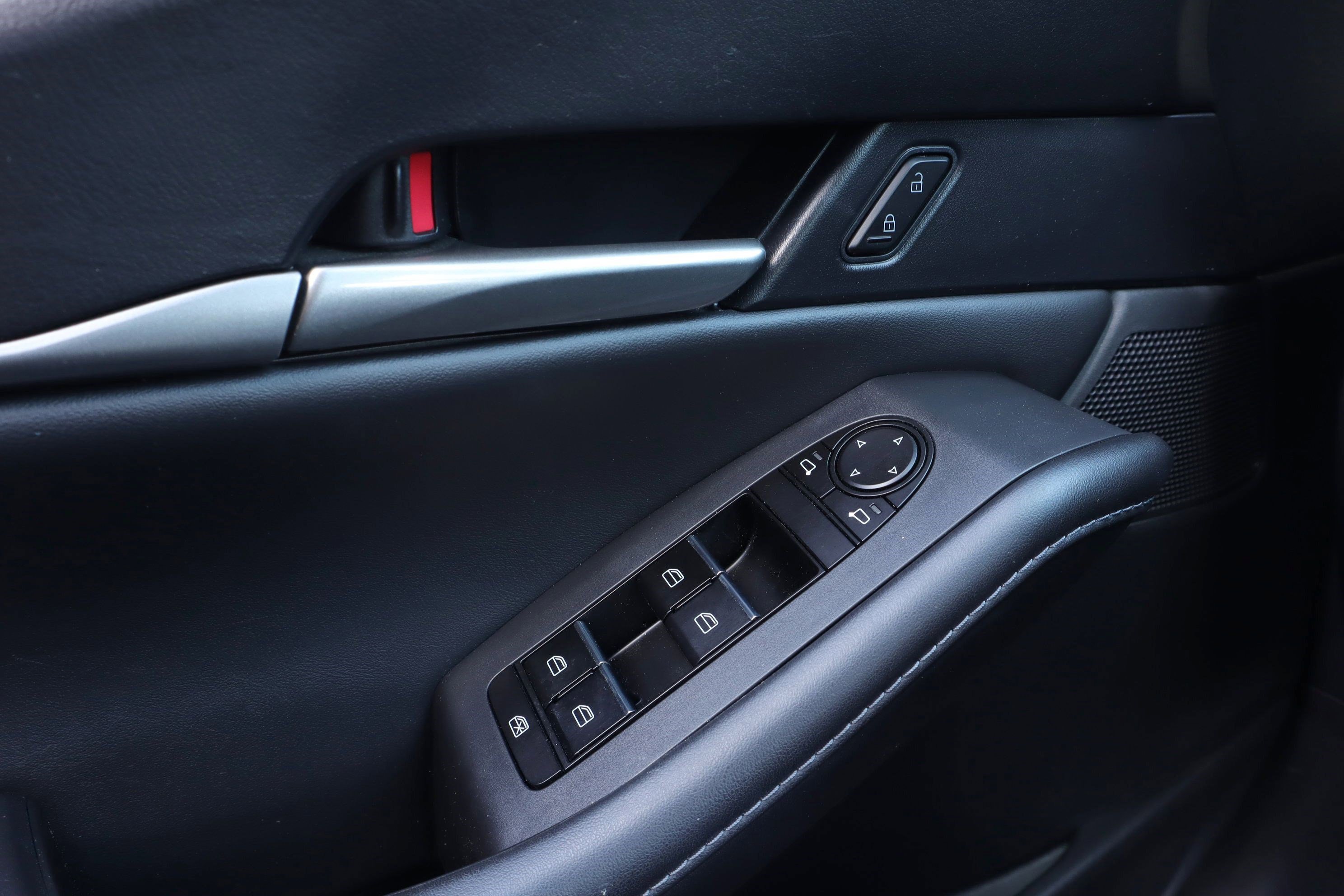 Certified 2021 MAZDA CX-30 FWD 2.5 S w/ Select Package image 20