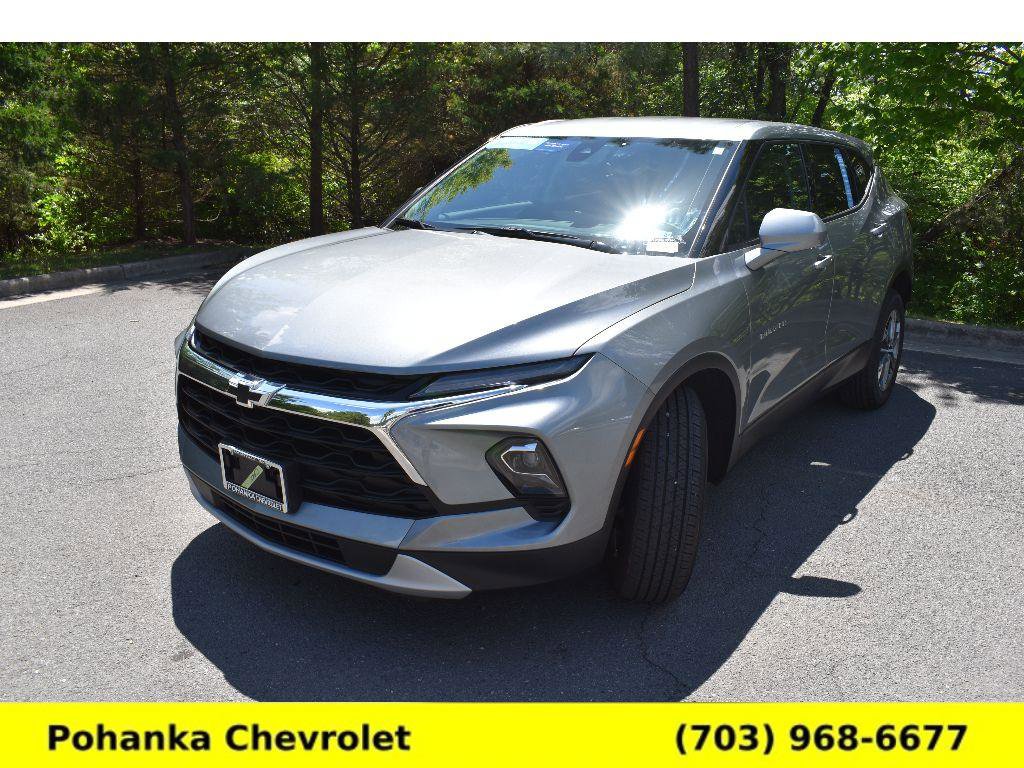 Certified 2025 Chevrolet Blazer LT w/ LPO, Floor Liner Package AWD/4WD image 3