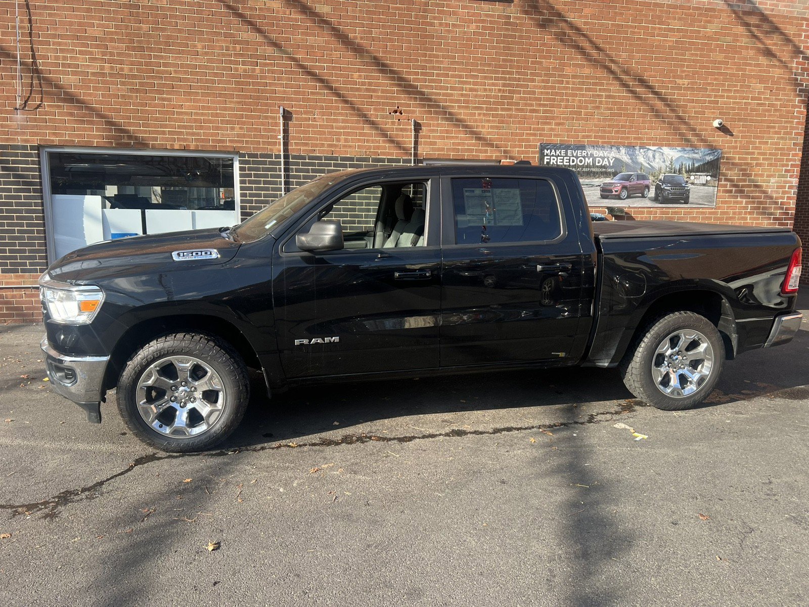 Used 2022 RAM 1500 Big Horn image 15