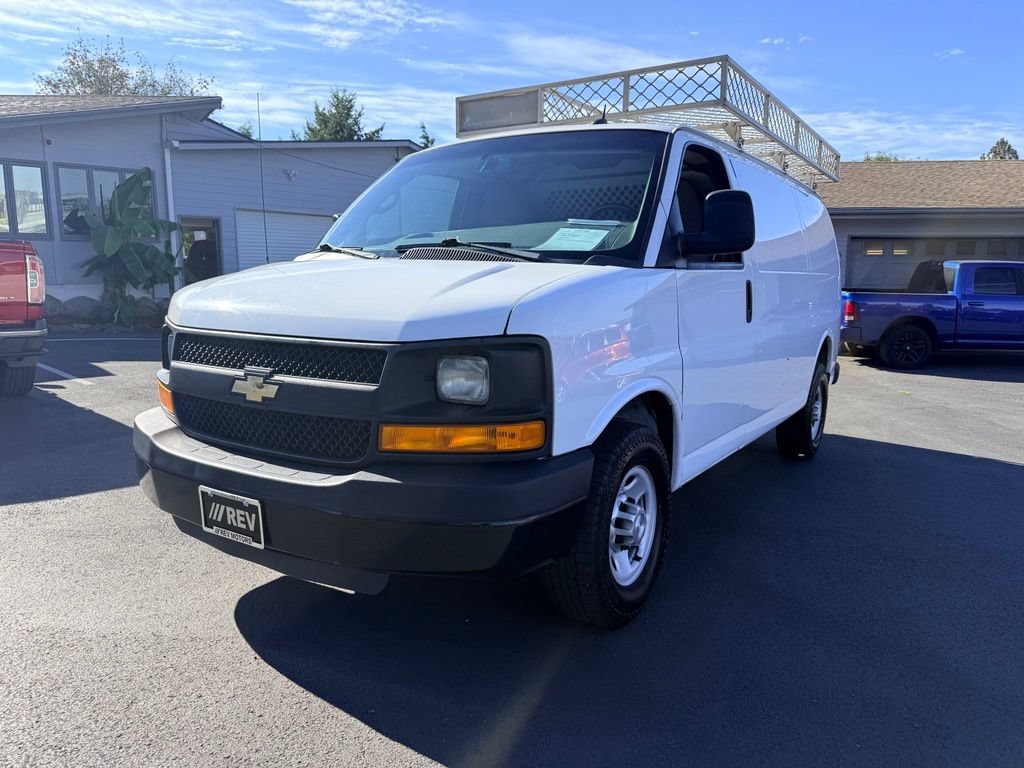 Used 2015 Chevrolet Express 3500 RWD image 1