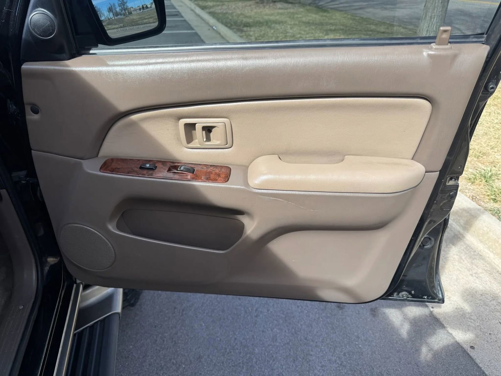 Used 2000 Toyota 4Runner Limited image 17