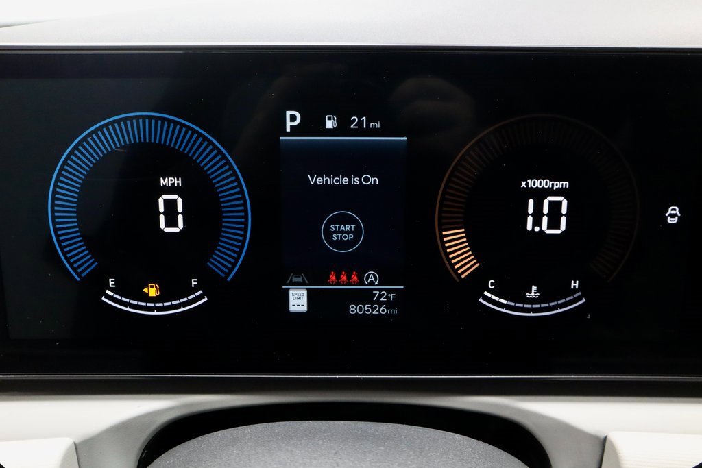 Used 2025 Hyundai Tucson SE image 27