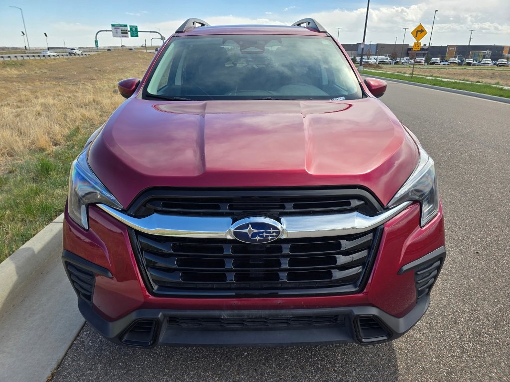 Used 2025 Subaru Ascent Premium image 8