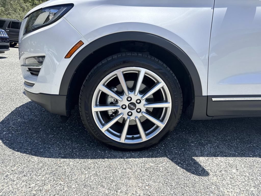 Used 2019 Lincoln MKC Reserve FWD image 10