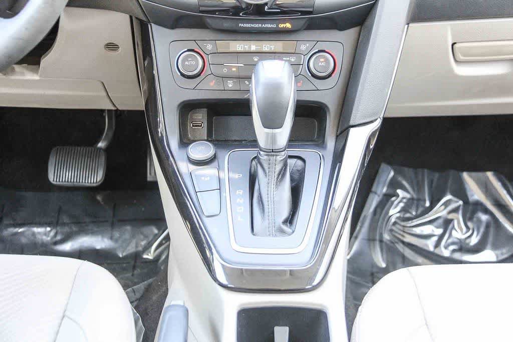 Used 2017 Ford Focus Electric Hatchback image 13