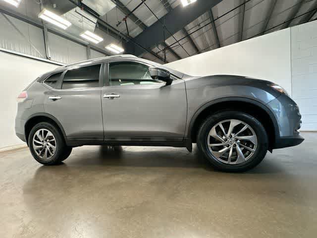 Used 2015 Nissan Rogue SL w/ SL Premium Package AWD/4WD image 3