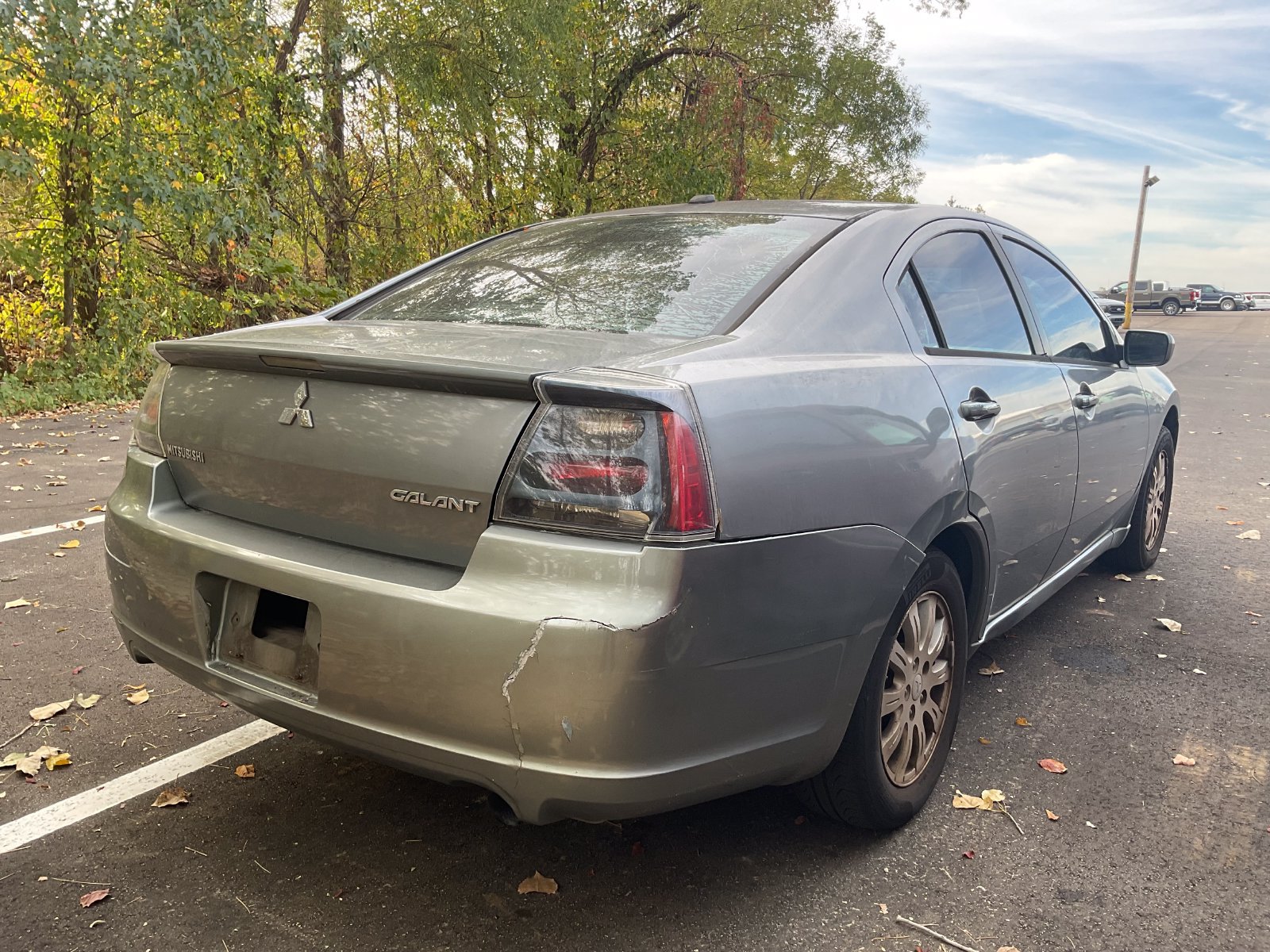 Used 2008 Mitsubishi Galant ES FWD image 4