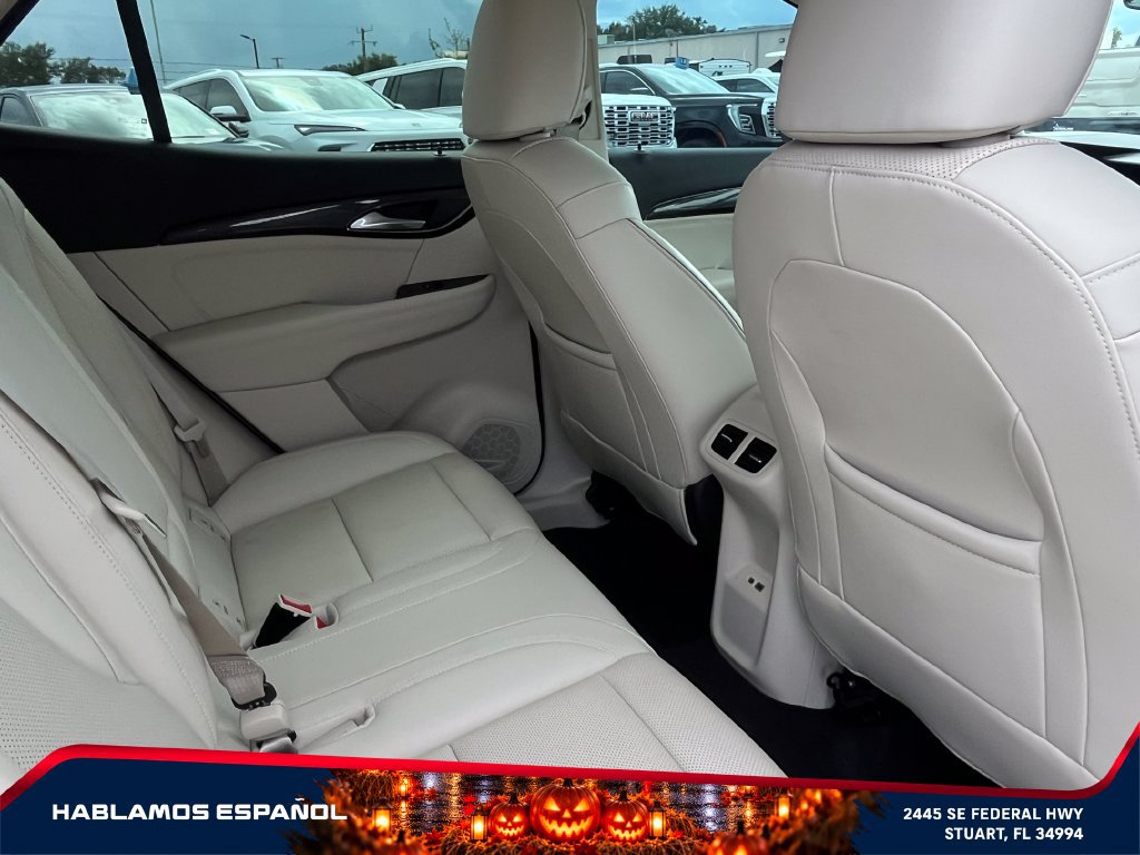 Used 2022 Buick Envision Essence w/ Technology Package I FWD image 18