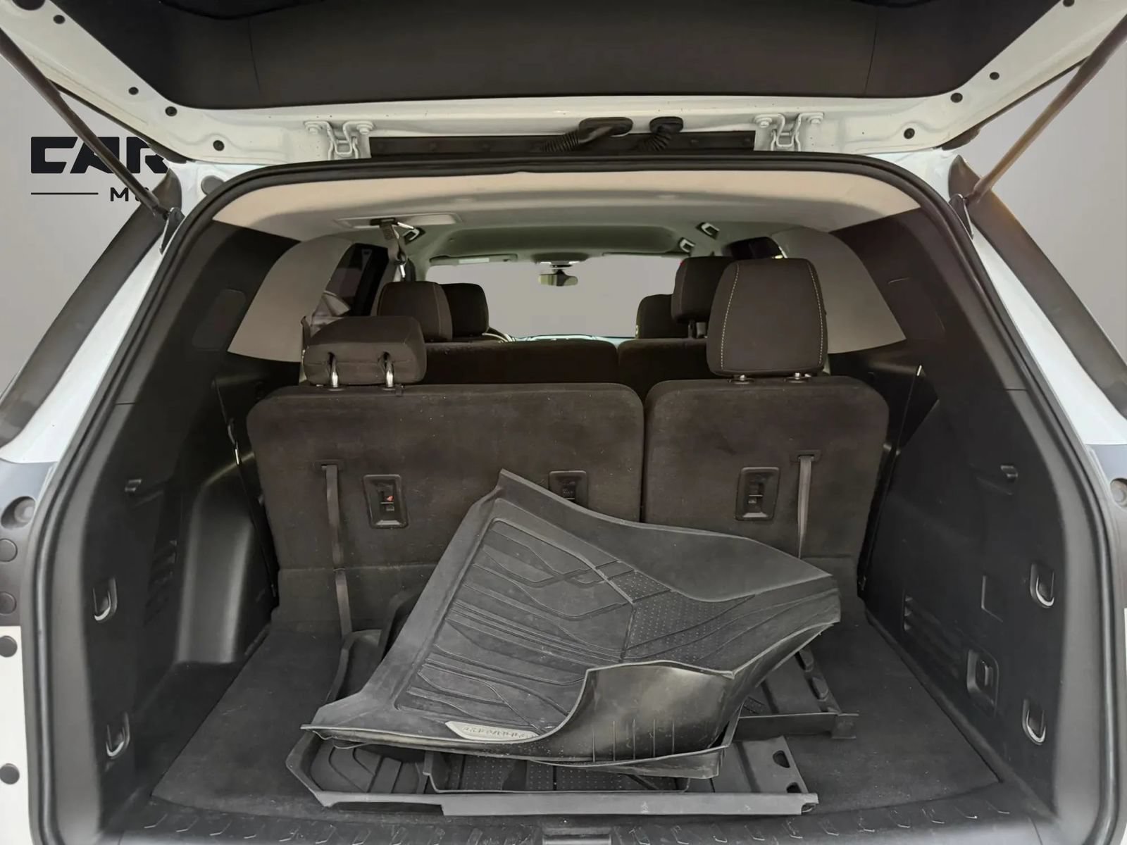 Used 2020 Chevrolet Traverse LS FWD image 29