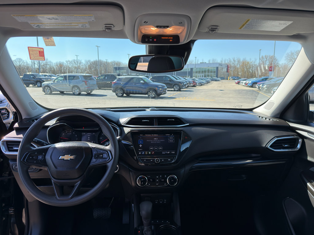 Used 2023 Chevrolet TrailBlazer LT w/ Convenience Package image 28