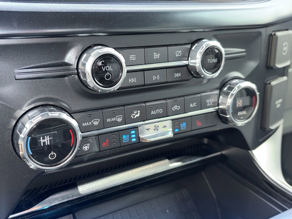 Used 2021 Ford F150 Limited image 8