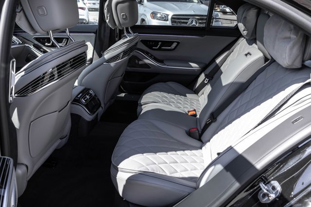 New 2026 Mercedes-Benz S 580 4MATIC Sedan image 20