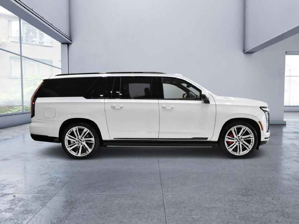 Used 2025 Cadillac Escalade ESV Sport Platinum w/ LPO, Floor Liner Package AWD/4WD image 4