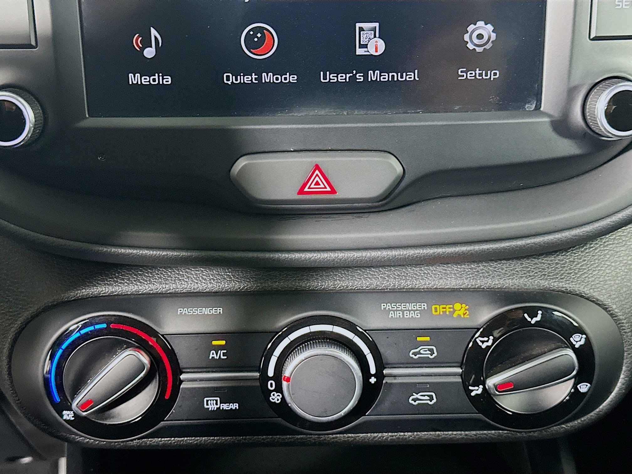 Used 2024 Kia Soul LX w/ Option Group 015 image 23