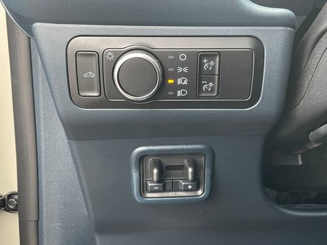 New 2025 Ford Maverick XLT w/ XLT Luxury Package image 30