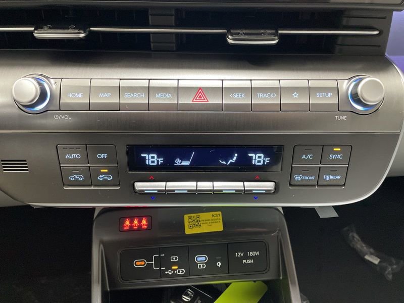 New 2026 Hyundai Kona SEL Premium image 30