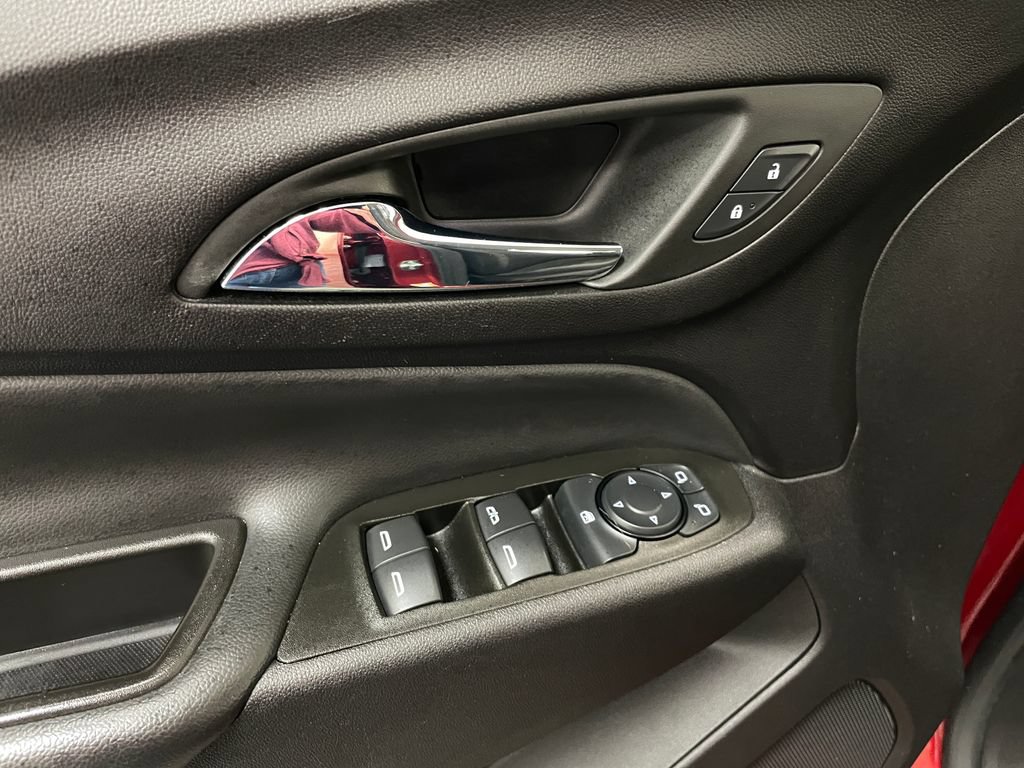 Certified 2024 Chevrolet Equinox LT FWD image 24