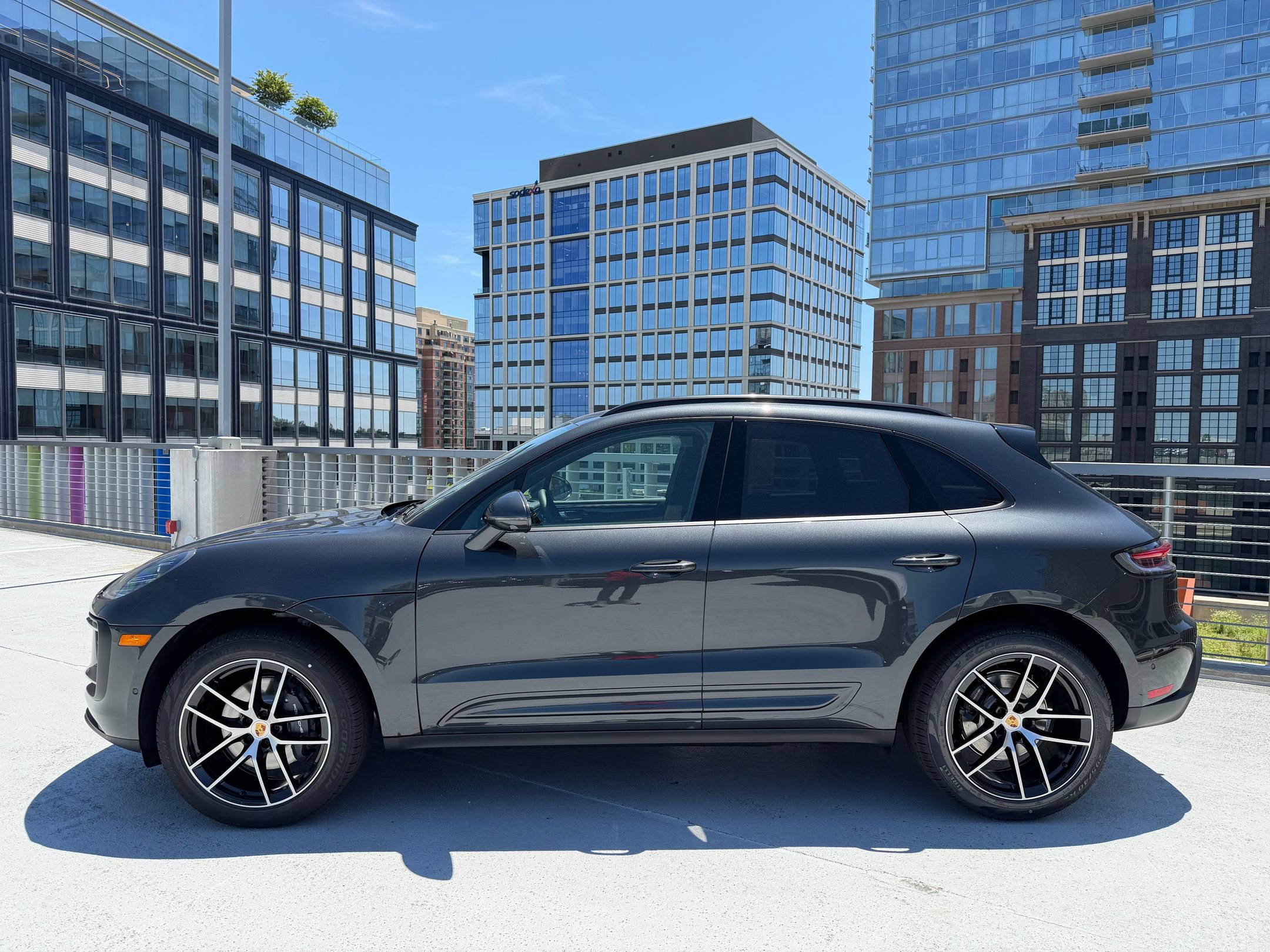 New 2026 Porsche Macan AWD/4WD image 2