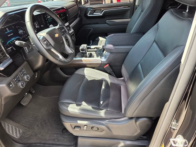 Certified 2025 Chevrolet Silverado 1500 LT AWD/4WD image 10
