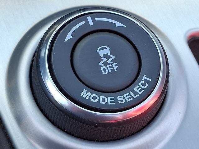 Used 2015 Chevrolet Corvette Stingray Convertible RWD image 23