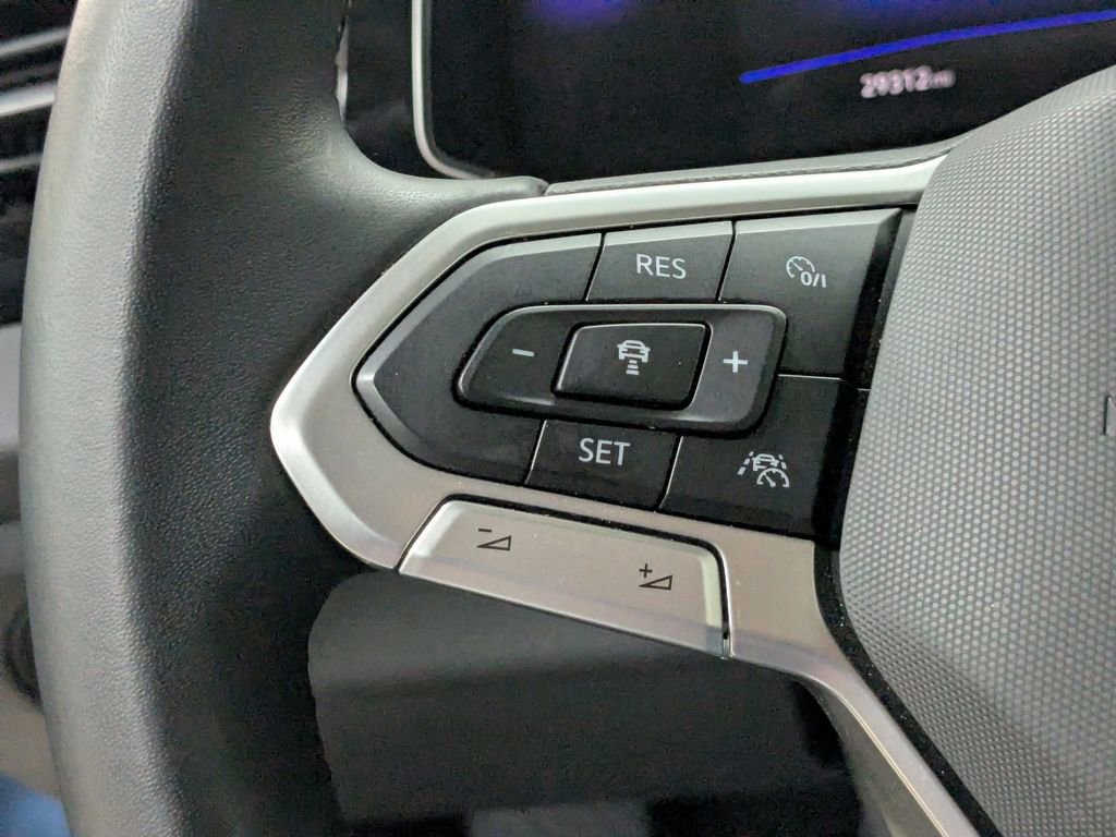 Used 2025 Volkswagen Jetta S image 16