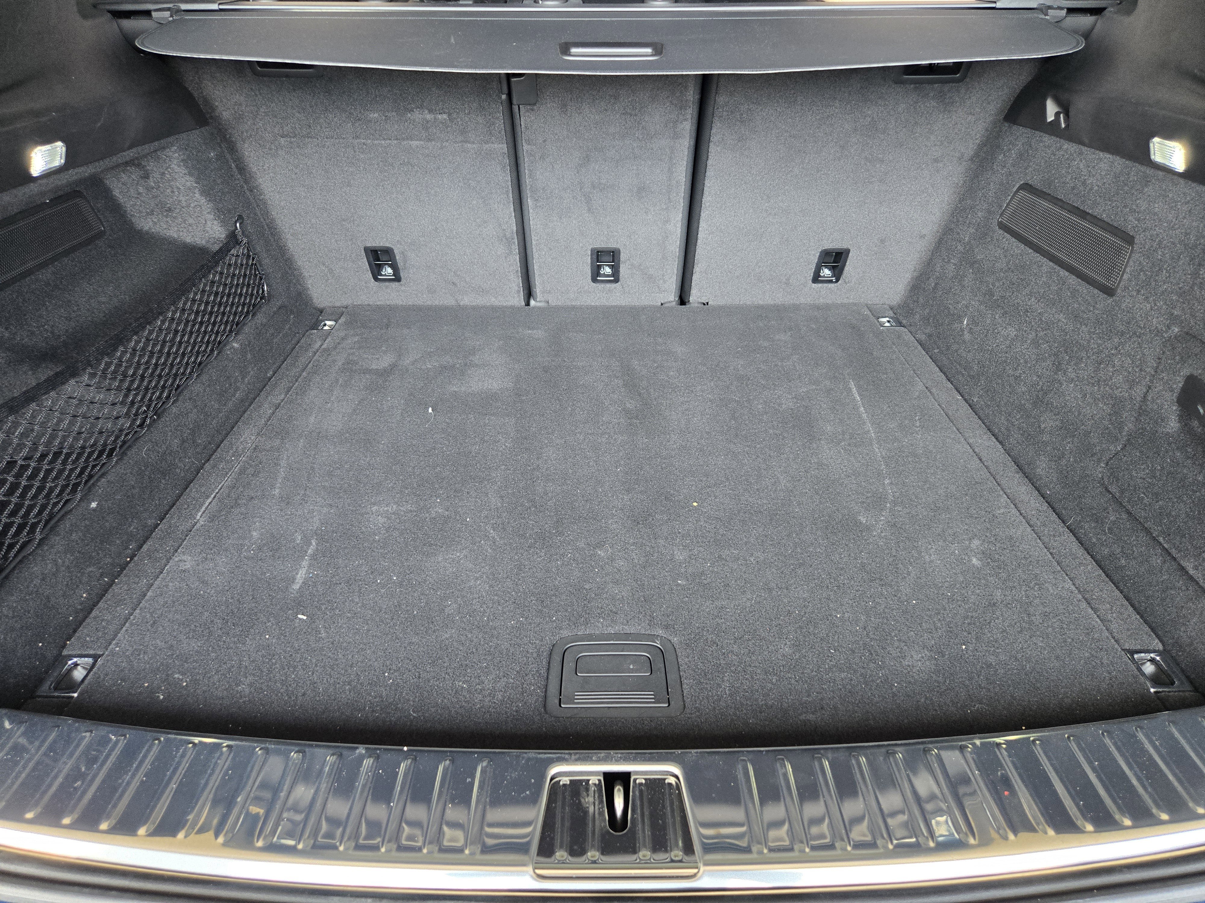 Certified 2025 Porsche Cayenne image 33